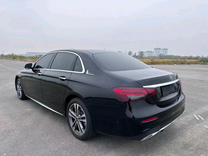 盐城20年奔驰E8
