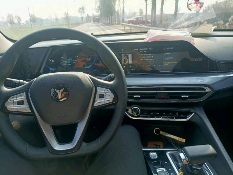 聊城20年长安汽车逸动5