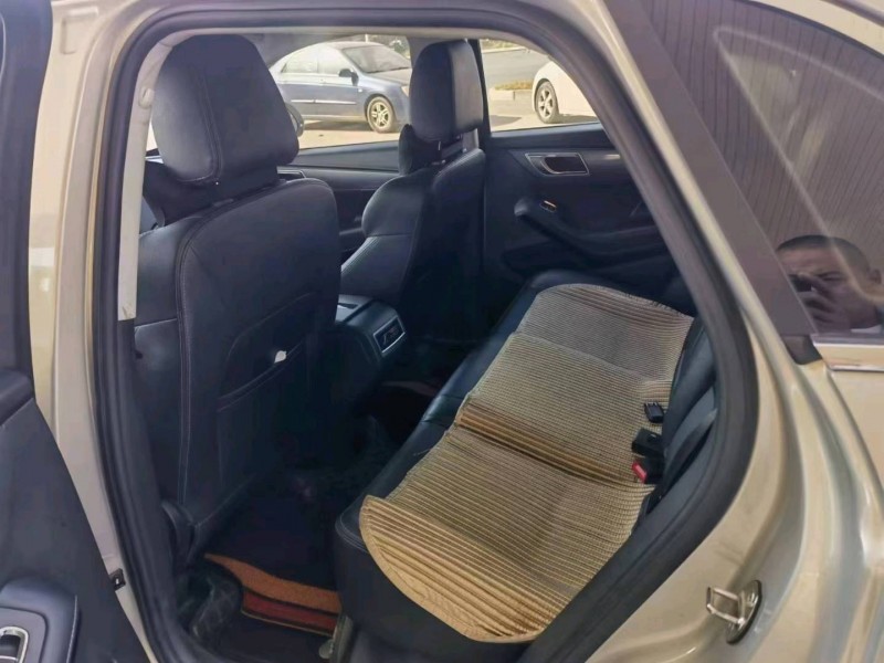 保定19年众泰SR78