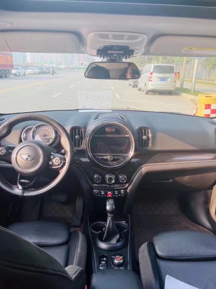 西安19年MINICOUNTRYMAN6