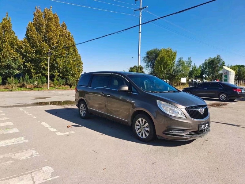 枣庄17年别克GL86