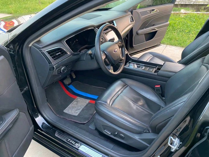 徐州16年福特金牛座6