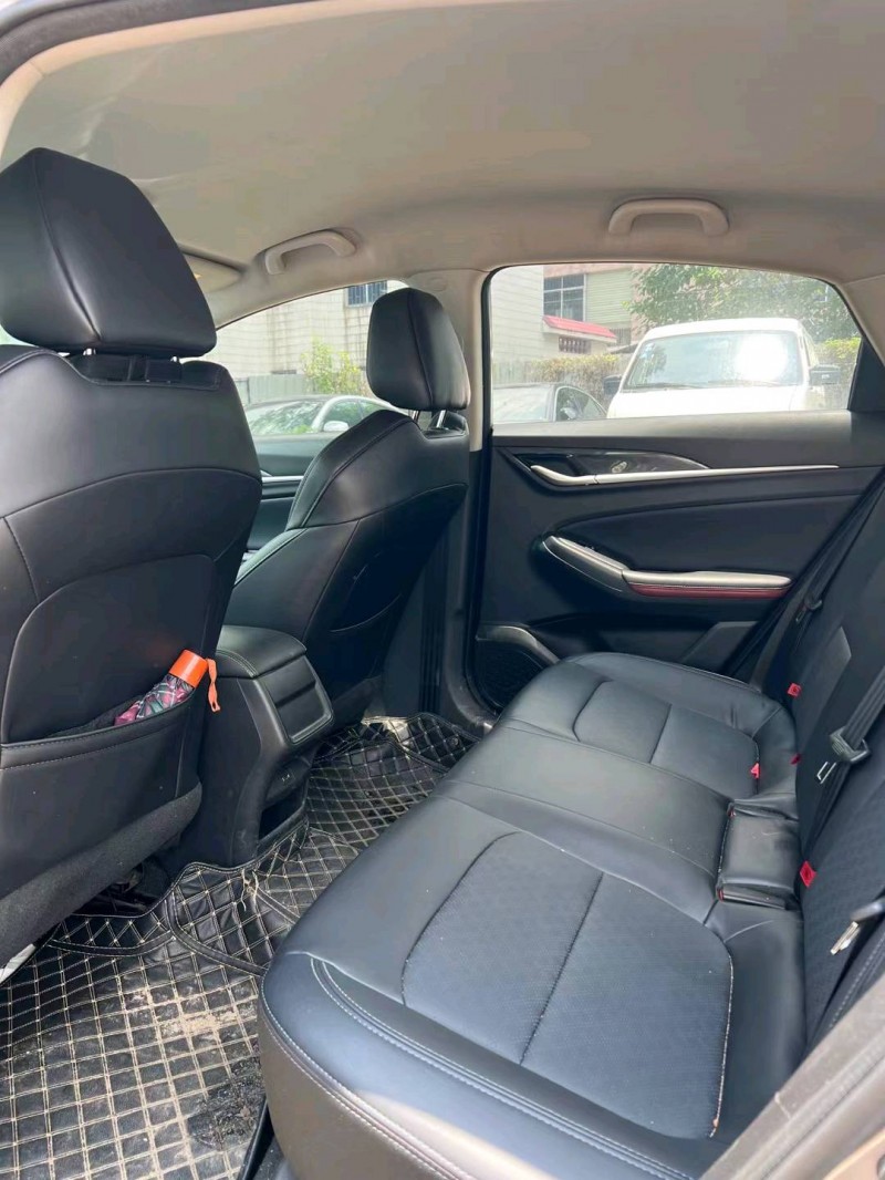 广州23年长安汽车逸动4