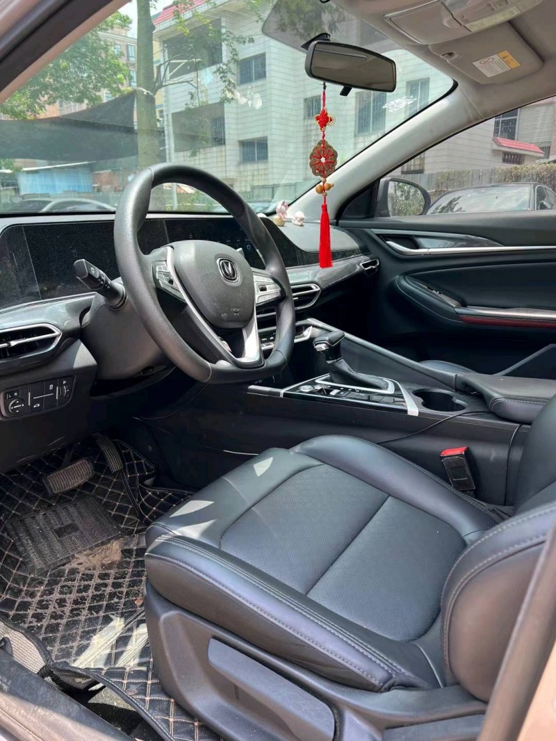 广州23年长安汽车逸动6