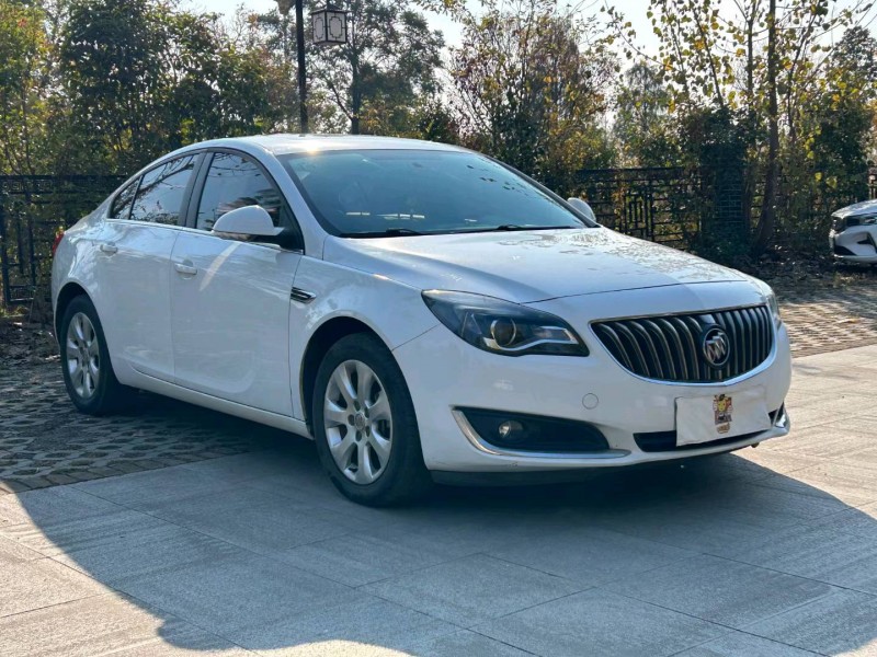 徐州16年别克君威2