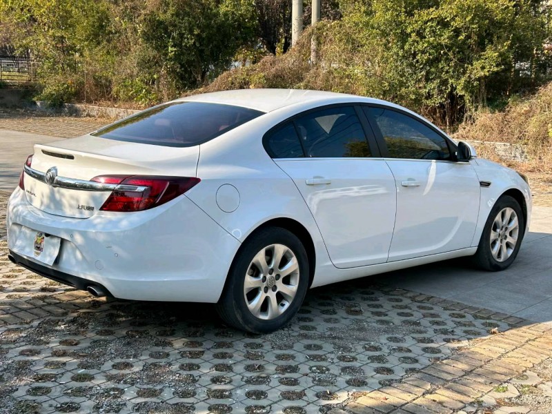 徐州16年别克君威3