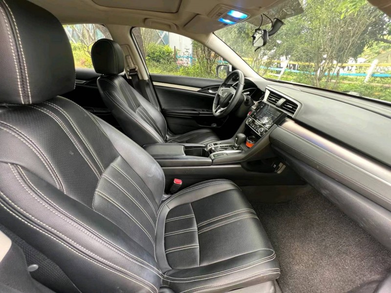 广州18年本田思域6