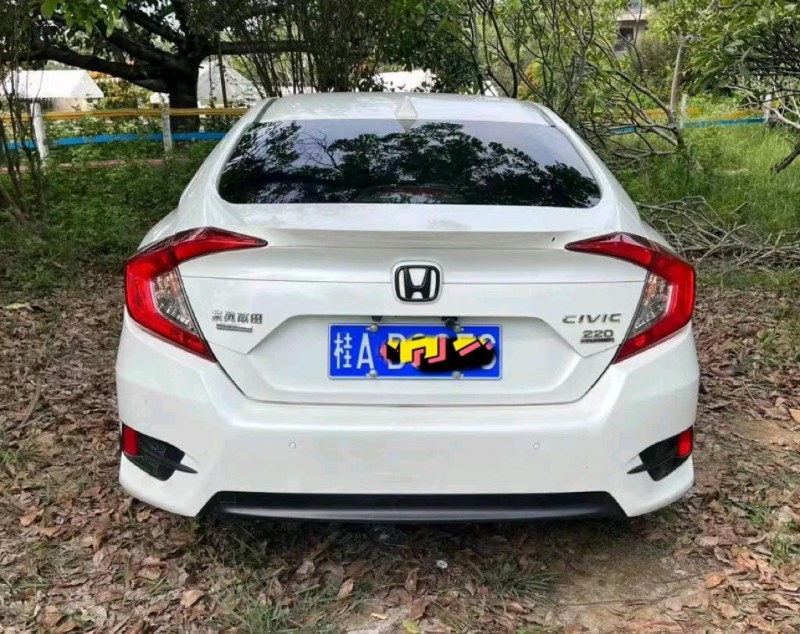 广州18年本田思域9