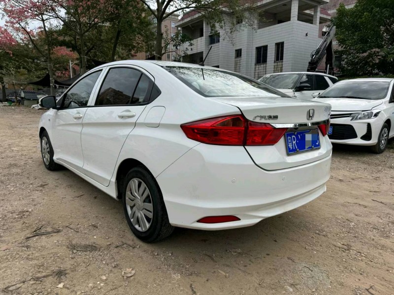 广州18年本田锋范9