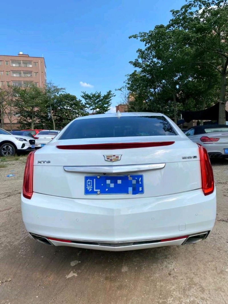 广州17年凯迪拉克XTS9