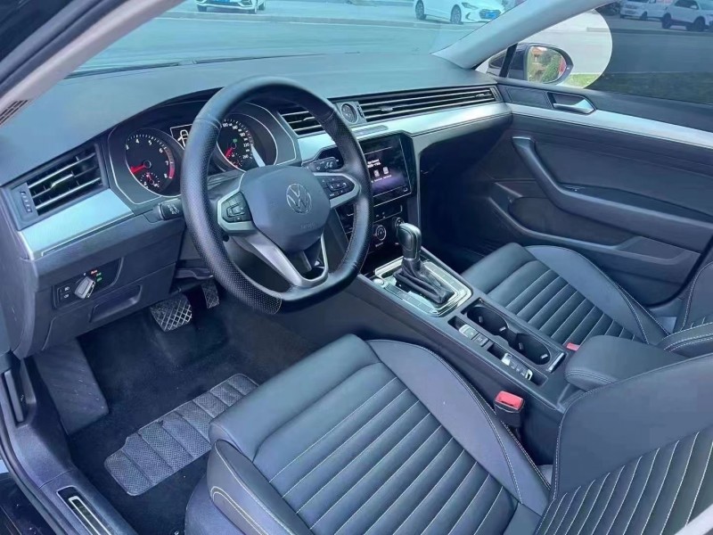 济宁21年大众迈腾5