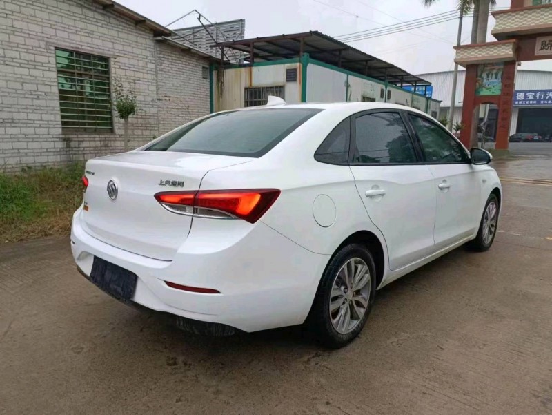 珠海19年别克英朗6