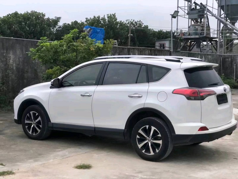 汕头16年丰田RAV4荣放4