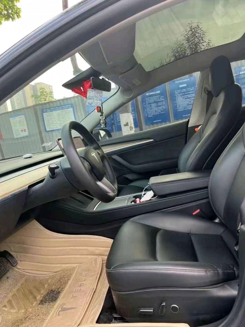 重慶21年特斯拉MODEL 36