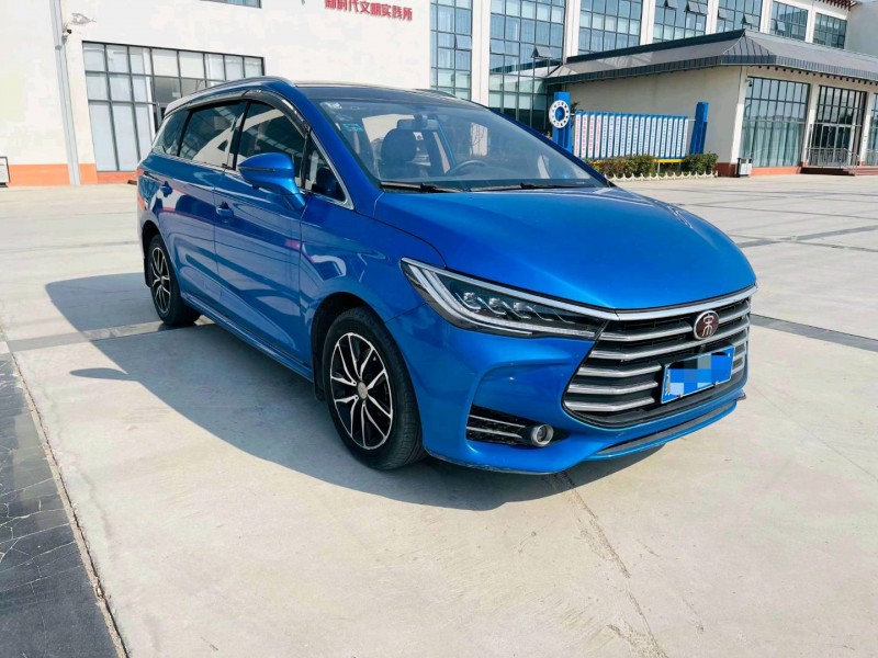 淄博18年比亚迪宋MAX2