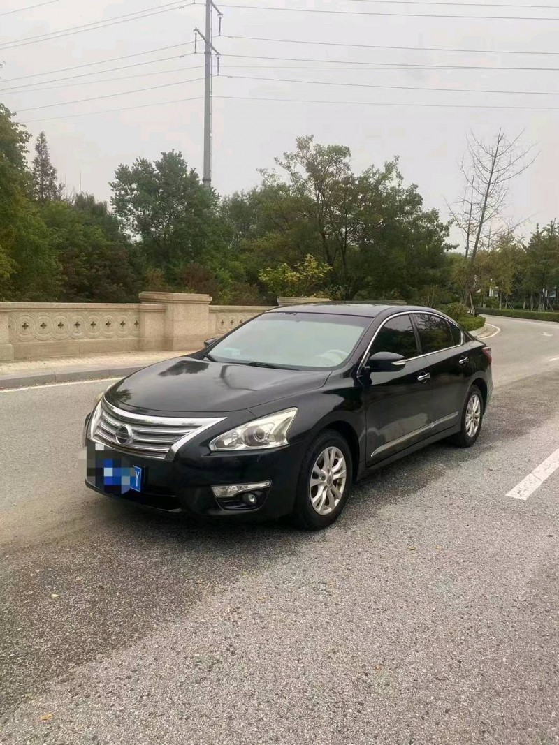 东营13年日产天籁9