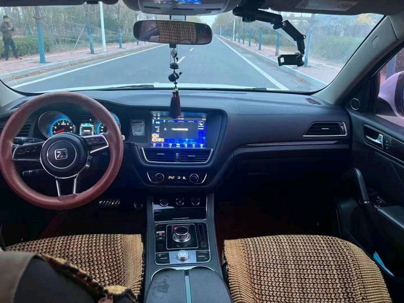 邯郸17年众泰T6004