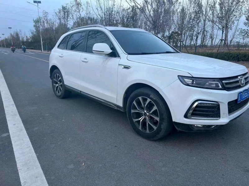 邯郸17年众泰T6006