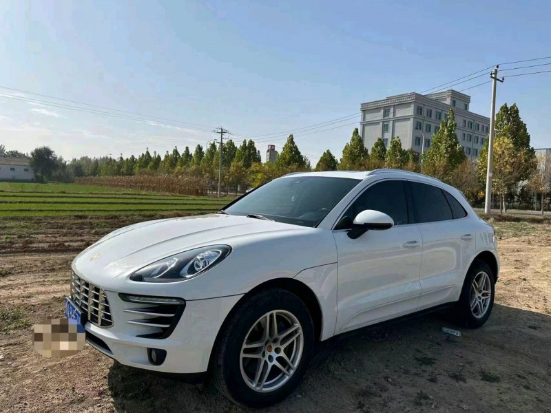 东营17年保时捷Macan6