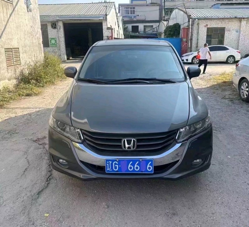 汕头12年本田奥德赛1