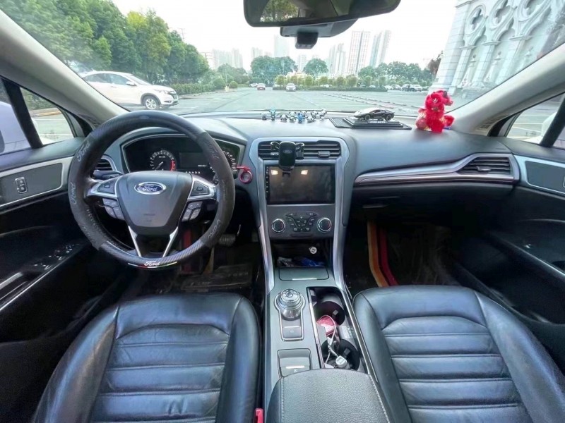 深圳17年福特蒙迪欧7