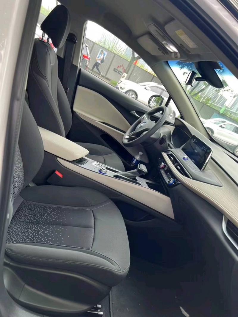 重庆23年别克微蓝4