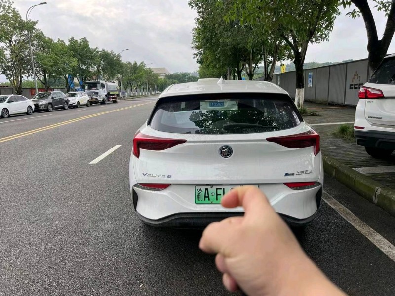 重庆23年别克微蓝8