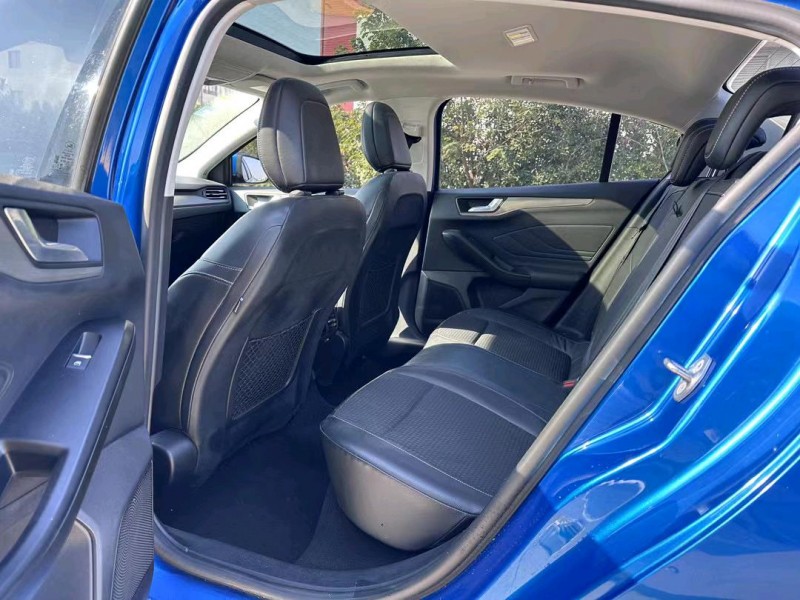 盐城20年福特福克斯4