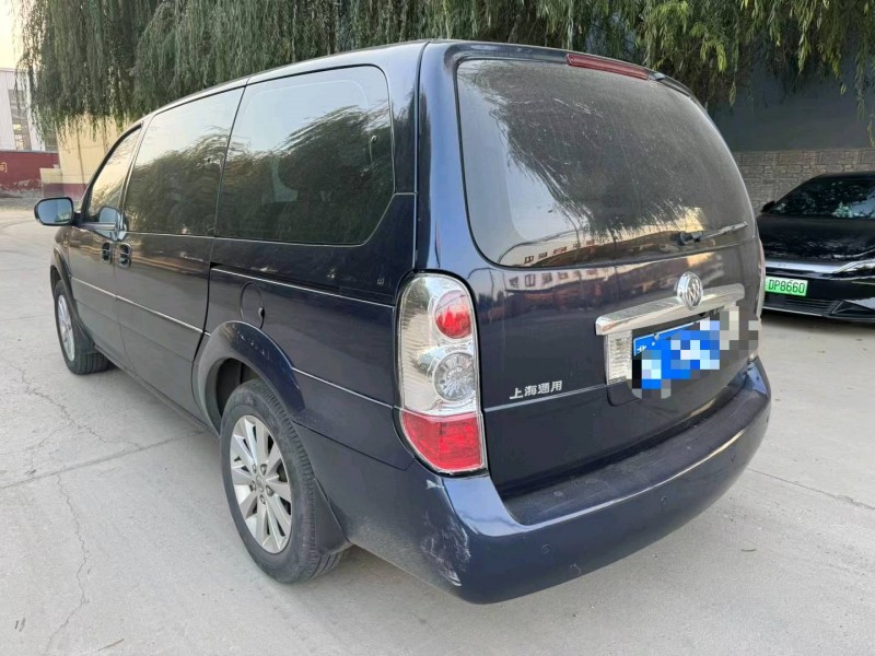 保定15年别克GL87