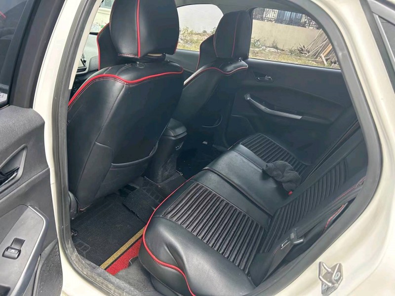 嘉兴20年福特福睿斯3