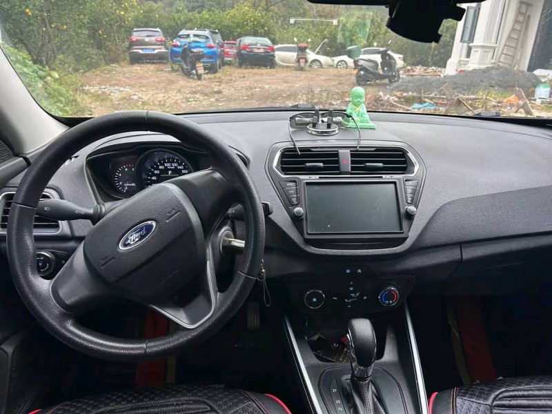 嘉兴20年福特福睿斯7