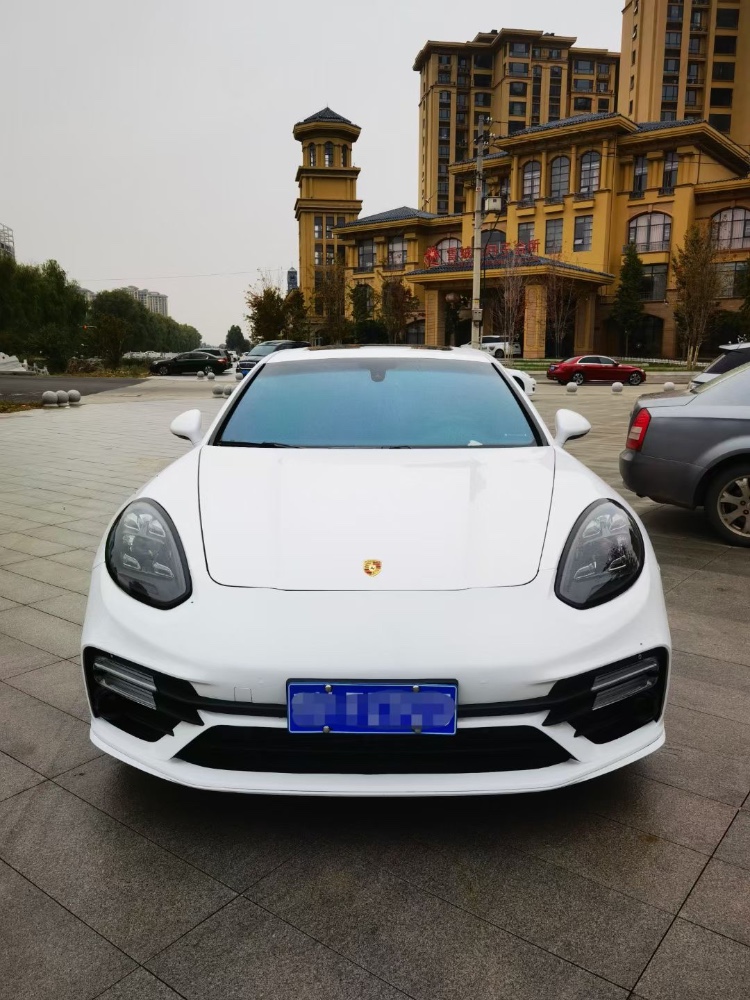 鄭州13年保時捷帕拉梅拉1