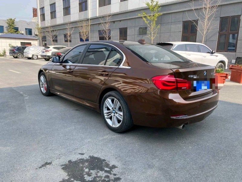 保定16年宝马3系8