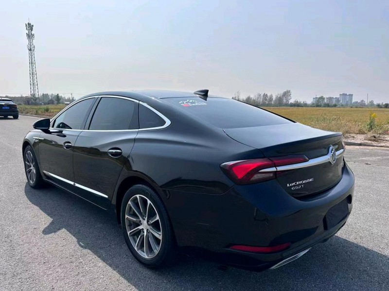 盐城21年别克君越8