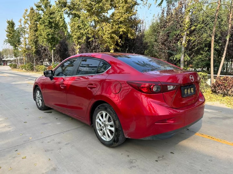 济宁17年马自达昂克赛拉5