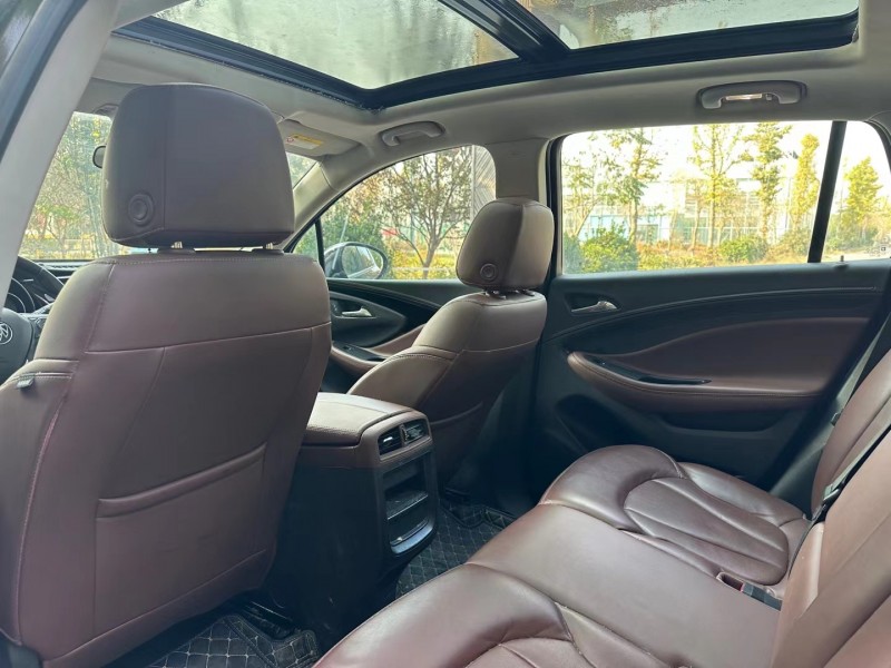 济宁18年别克昂科威8