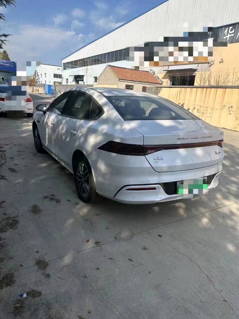 枣庄23年比亚迪秦9