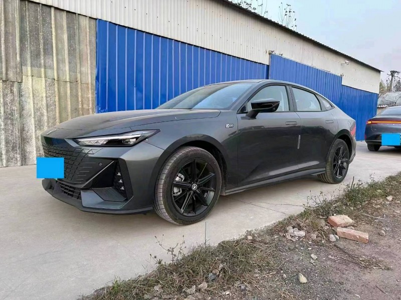 淄博23年长安汽车UNI-V2