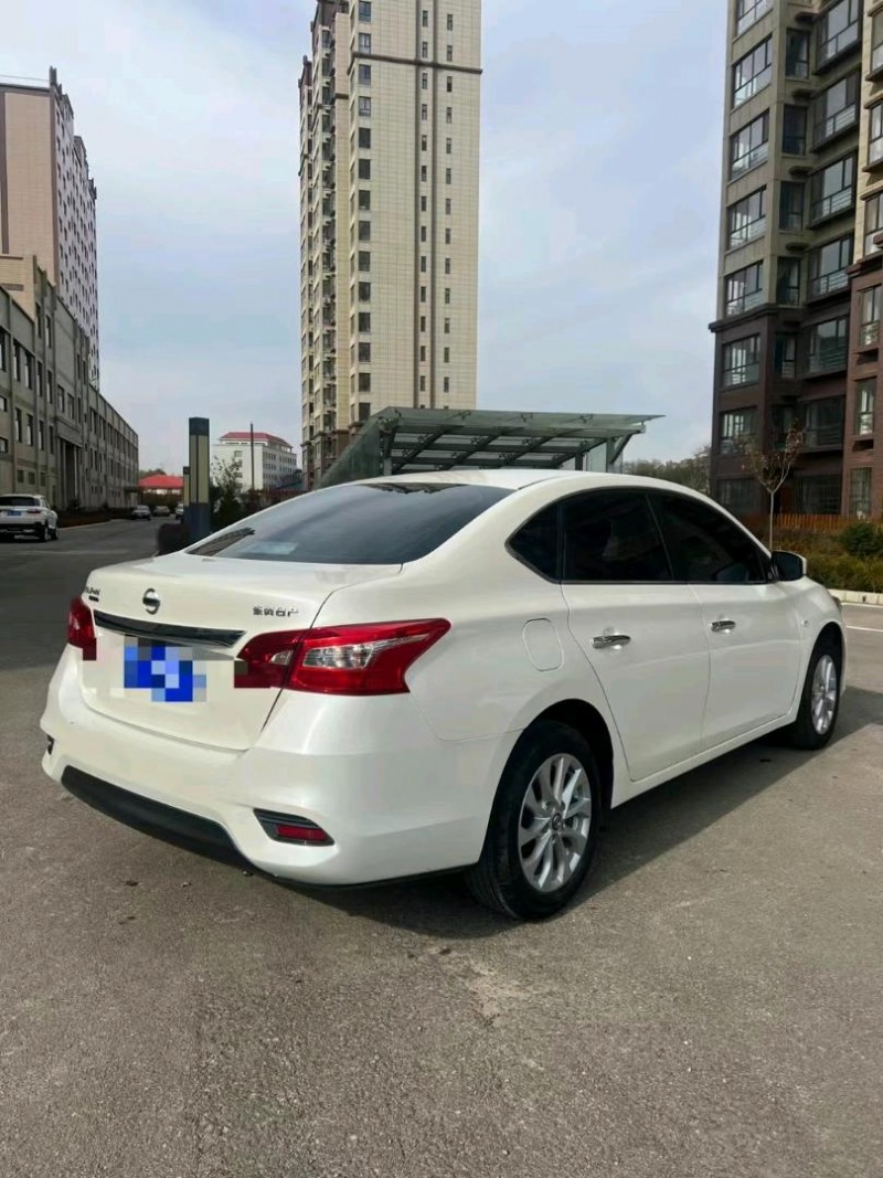 平涼23年日產軒逸8