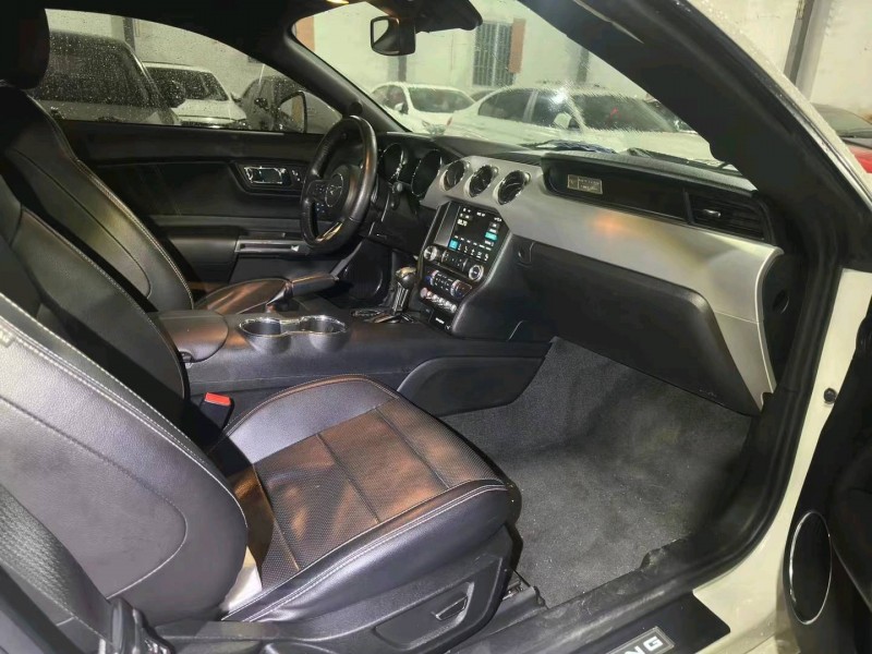 广州17年福特野马4