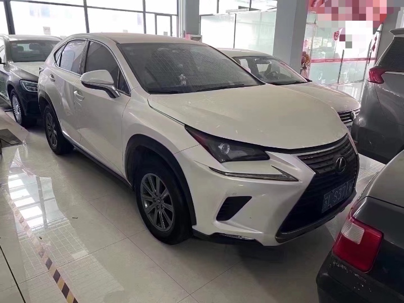 苏州20年雷克萨斯NX1