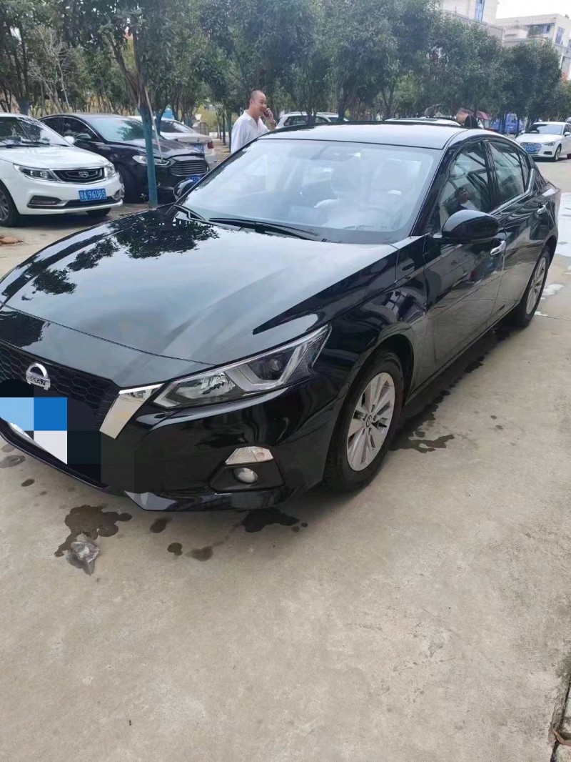 宜昌23年日產天籟3