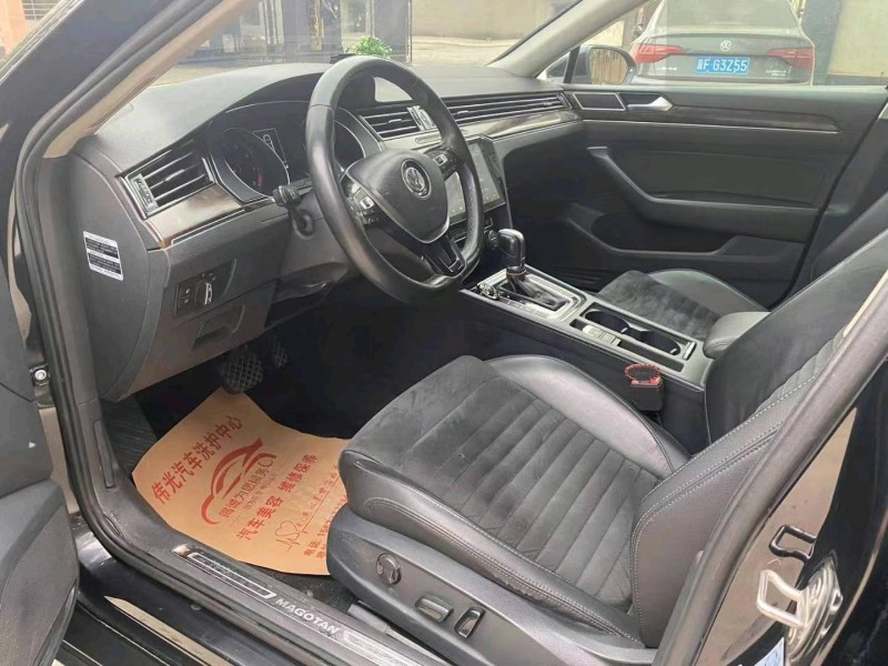 保定17年大众迈腾7