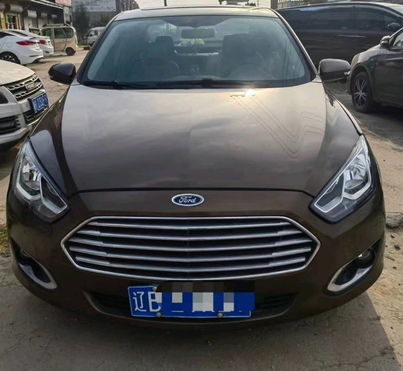 枣庄16年福特福睿斯1