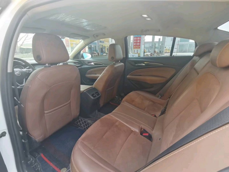 保定19年别克君威7