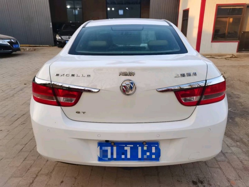 保定15年别克英朗GT9