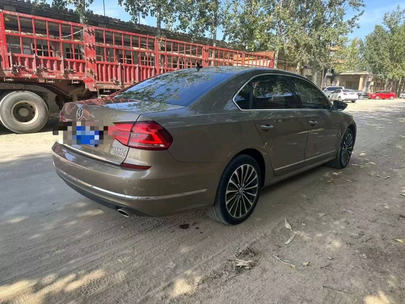 保定16年大众帕萨特8