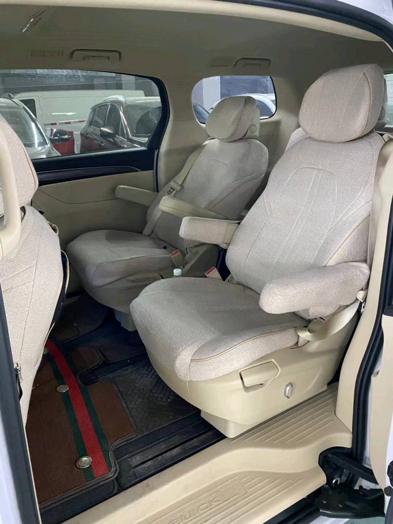 广州23年别克GL83