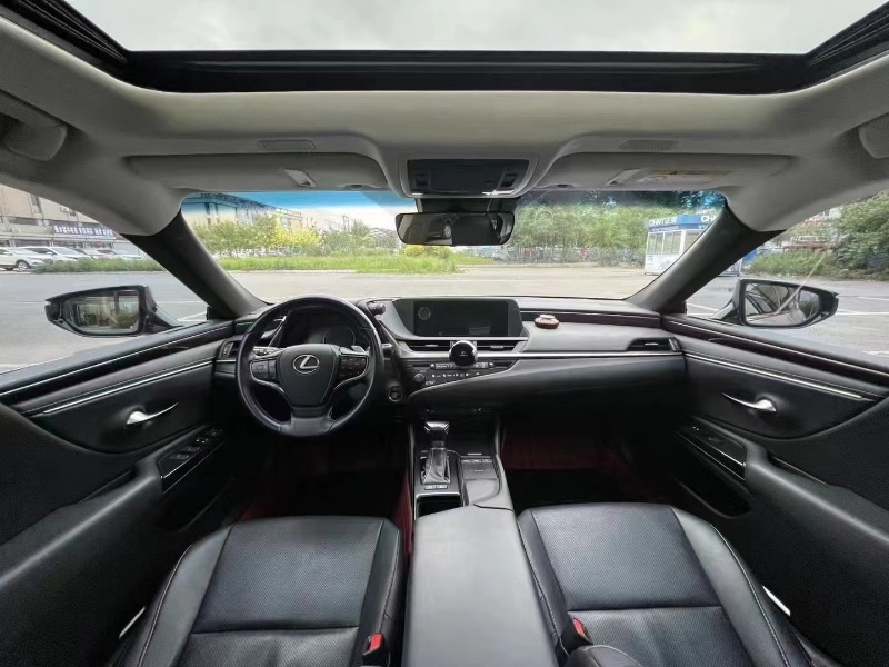 常州18年雷克萨斯ES6