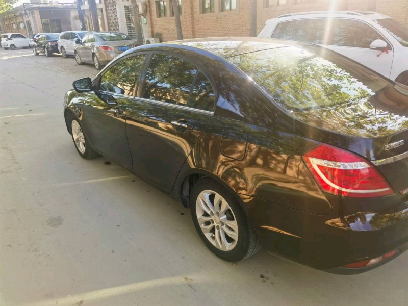 保定15年吉利帝豪4